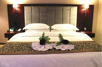 Jinyue Business Hotel Yichuan (Henan) Exterior photo