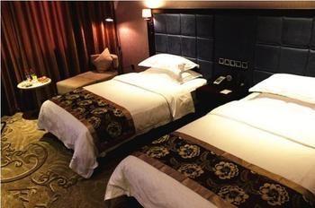 Jinyue Business Hotel Yichuan (Henan) Exterior photo